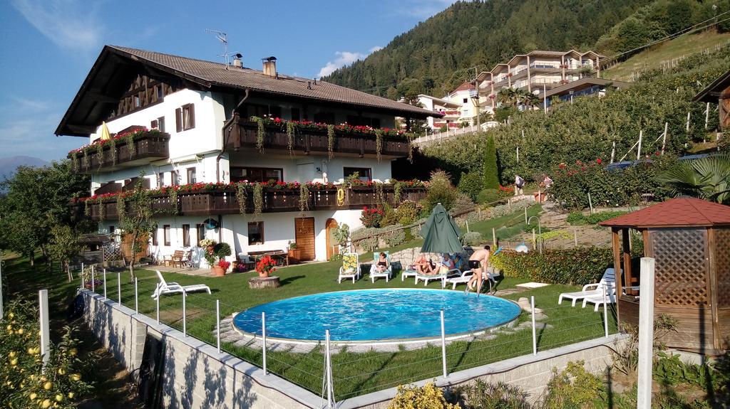 Zimmervermietung Groeberhof Schenna Dış mekan fotoğraf