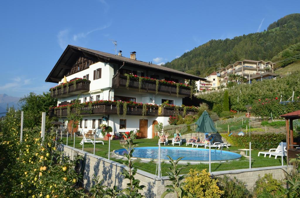 Zimmervermietung Groeberhof Schenna Dış mekan fotoğraf
